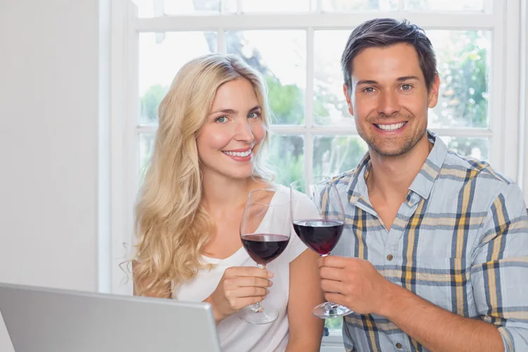How Wine Drinking Affects Teeth How Wine Drinking Affects the Teeth